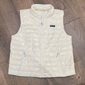 Vineyard Vines Quilted Packable Vest - Cream Plus size 3X